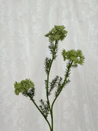 Artificial white and green carrot flower by Fleuristic, showcasing detailed petals and natural-looking vibrant colors.