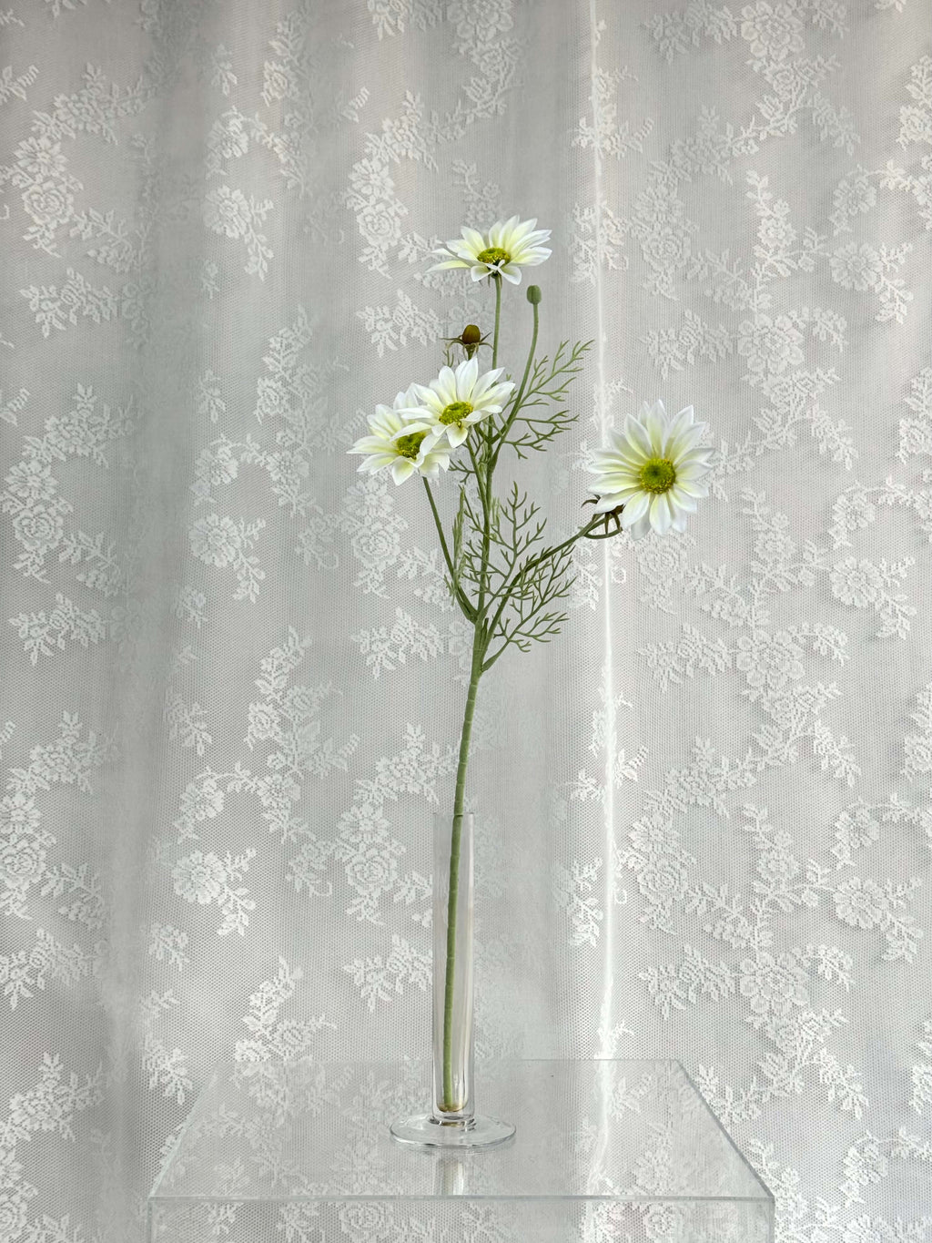 Kunstig marguerit hvid farvet